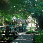 Cakebread's courtyard